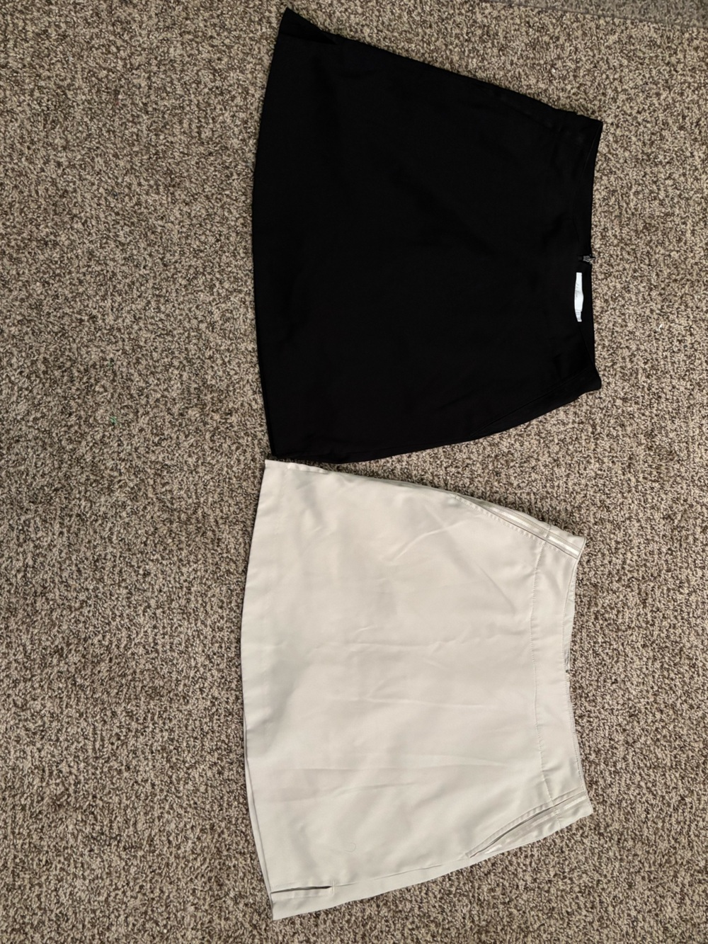 Two Lady Hagen Golf Skorts - Black and Cream